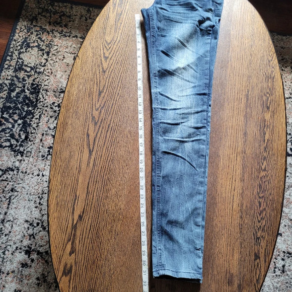 Almost Famous Skinny Dark Wash Jeans Size Junior's 7 - Picture 7 of 9